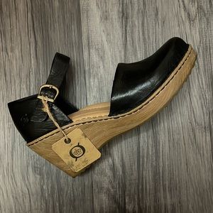 Born Nellie Platform Clogs Closed Back Mary Jane Black Size 9